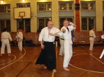 Sensei Robert wykonuje technik na Grzeku