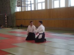 Shihan Shishiya tumaczy technik w suwari waza
